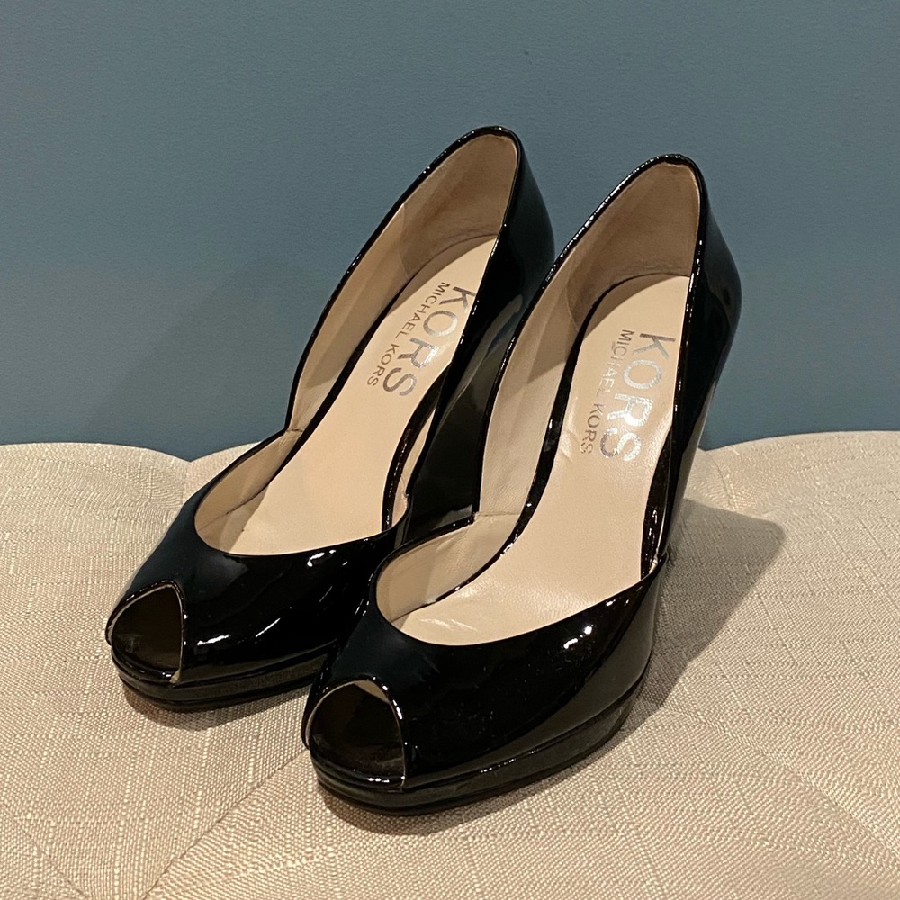 Kors Michael Kors Black Wedge Heel Glossy